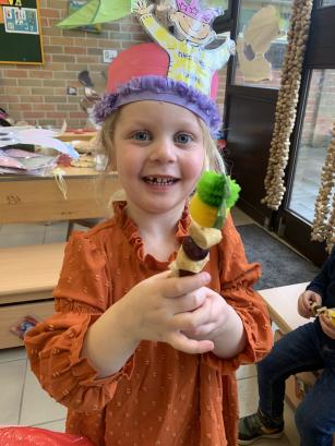 Jarig kindje met traktatie